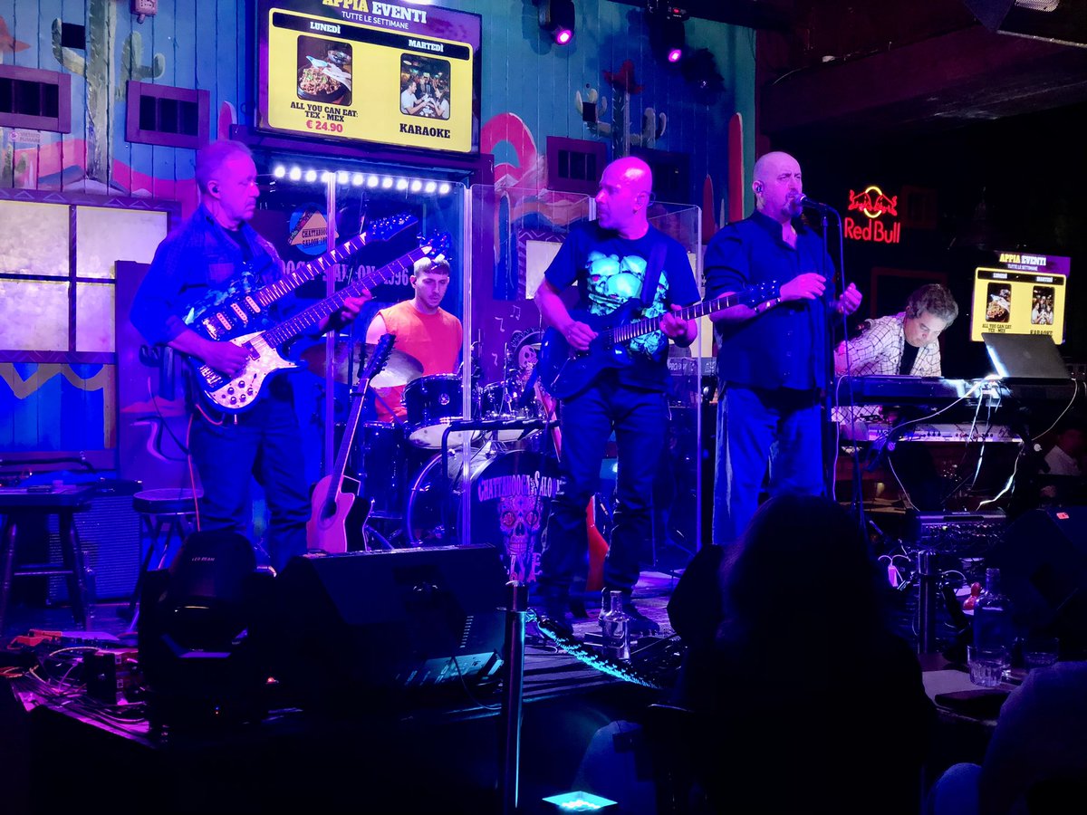 LA VOLPE live Chattanooga Saloon - Appia Nuova sabato 1° Maggio. Grazie a tutto il pubblico presente 🙏🏻🦊