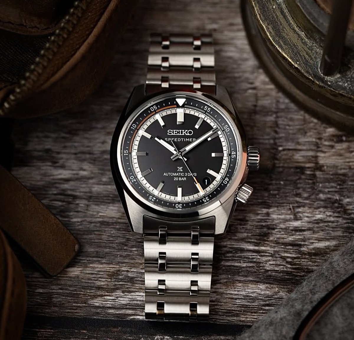 Watches of Achtung tweet media