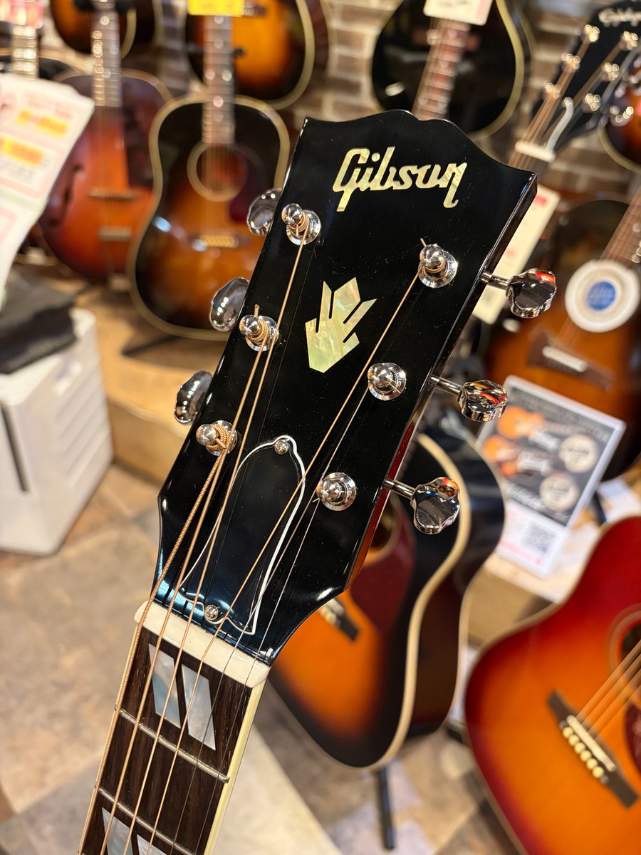 Gibson / Southern Jumbo Original Vintage Sunburst』 J-45と同様の
