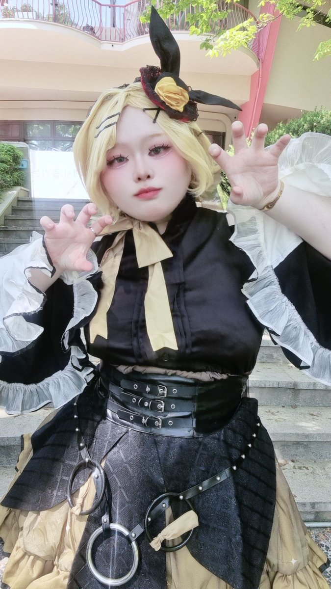 ☪︎*｡r̀emu꙳ 레무 𖤐 5부코 일요일 tweet media
