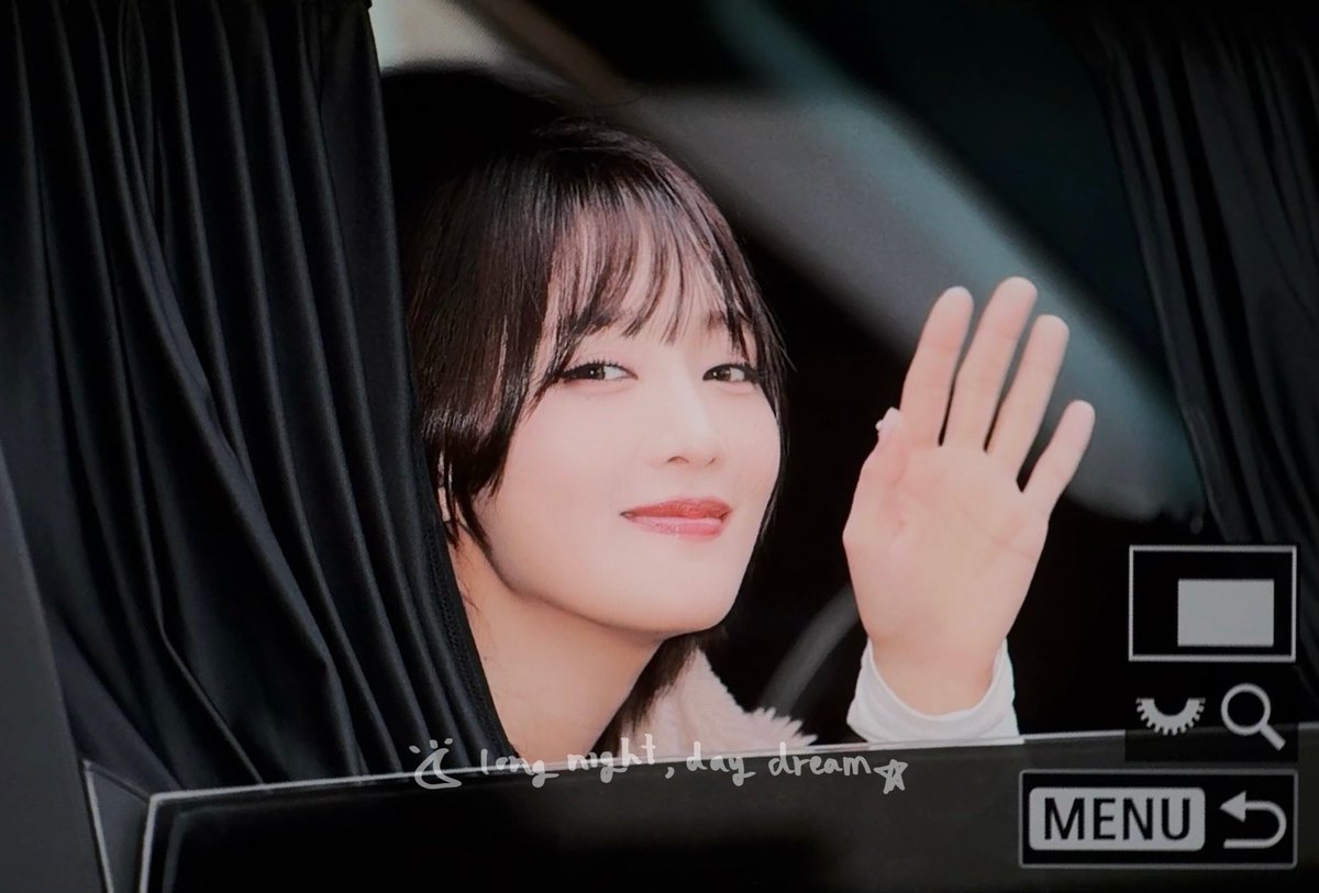 LNDD1023's tweet photo. 260502 실물로 덮민니 오랜만에 봤는데 너무너무 예뻣다🥹

#아이들 #idle #민니 #MINNIE #มินนี่
#idle_8th_Anniversary
#영원할_아이들과_네버버의_시간♾️
#아이들_8주년_끝나지않을_네버랜드 
#Forever_With_Idle https://t.co/6CEL6LCVSL