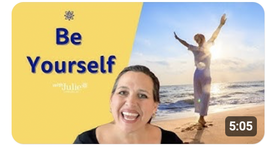 Julie Murphy tweet media