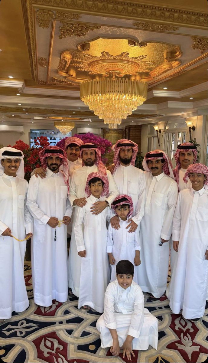 محسن tweet media