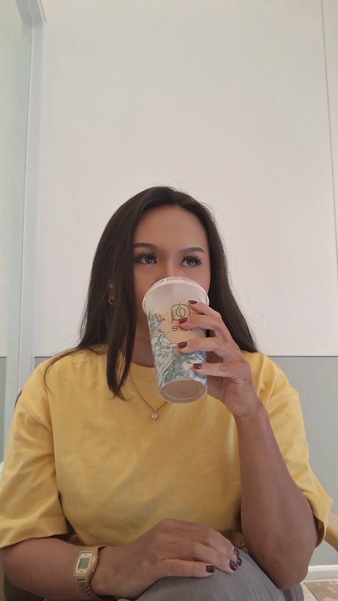 PjuangBodyGoals's tweet image. Pake foto lama boleh? 
F27 
Domisili Bali
Asli Jogja
Blasteran Aceh Gayo + Jowo NGAYOjokarto
#LoveStory