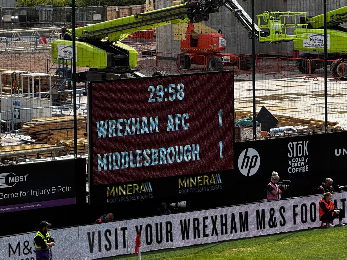 DASLE Watching Wxm FC Putting On A Show tweet media