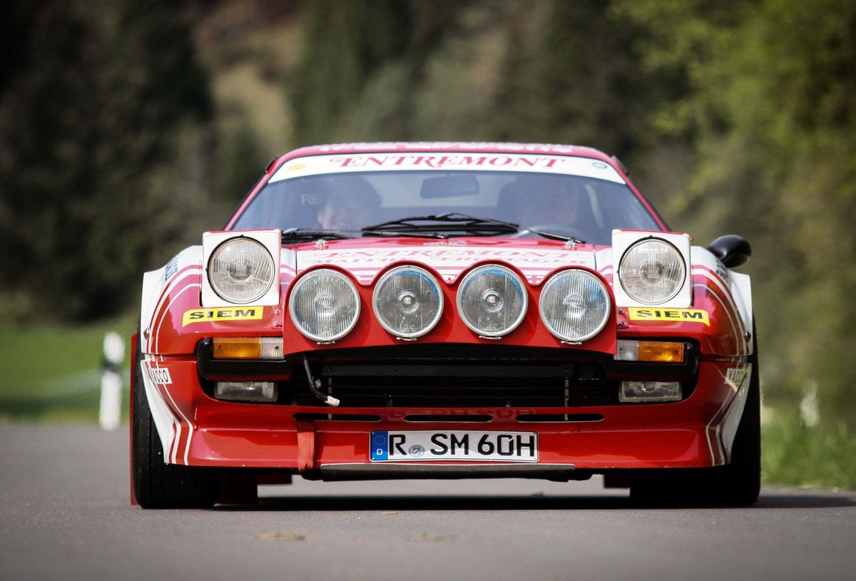 Retromania4ever's tweet image. ✅⬜🟥 #Ferrari 308 GTB Group 4-Spec