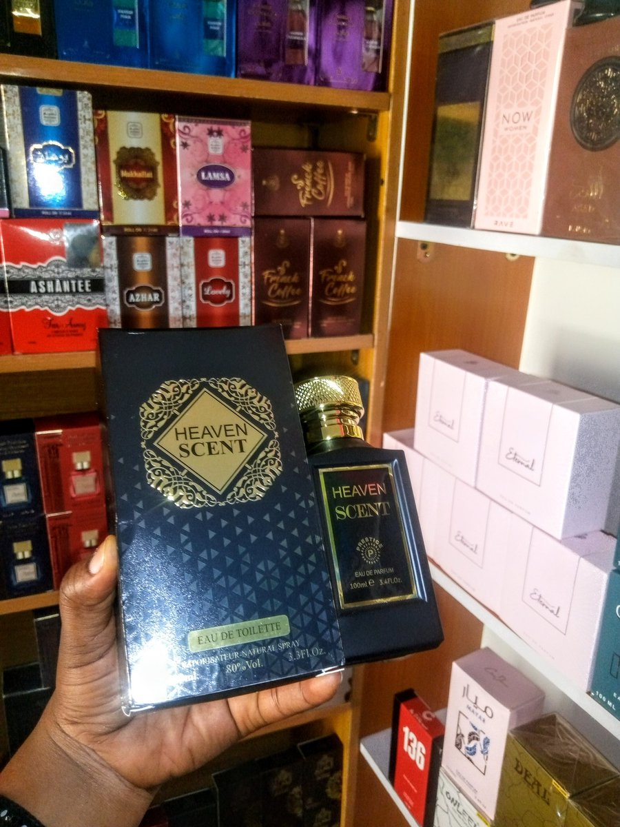 NikkyB_20's tweet photo. Let me bless your TL with 6,000naira perfume that smells so good with good projection and long-lasting fragrance.

PRICE::::: 6,000naira each

Location::: Osogbo 

07081034320 is the number to chat/call to place your order.
@odesanmijamal_ https://t.co/QGLIVWyWp5