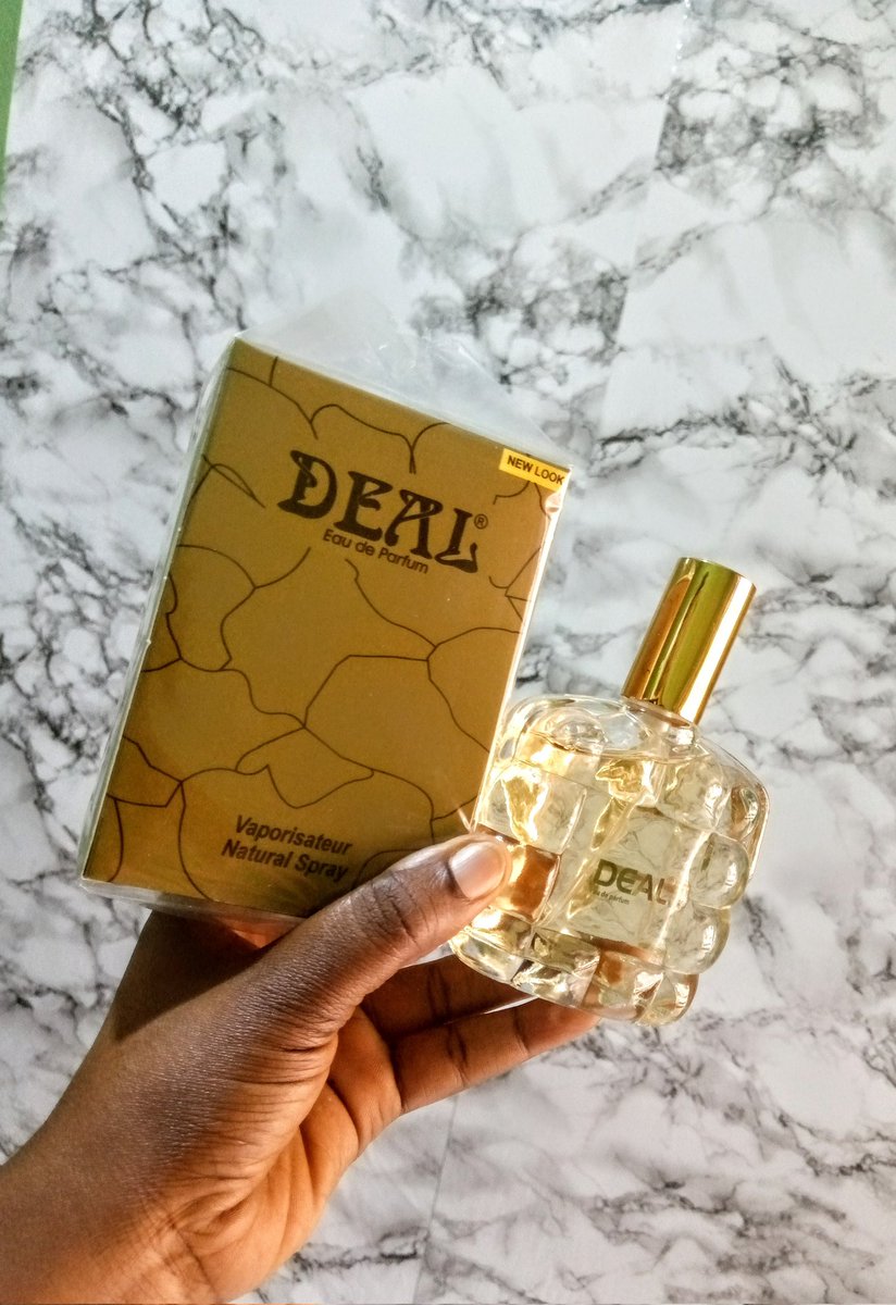 NikkyB_20's tweet photo. Let me bless your TL with 6,000naira perfume that smells so good with good projection and long-lasting fragrance.

PRICE::::: 6,000naira each

Location::: Osogbo 

07081034320 is the number to chat/call to place your order.
@odesanmijamal_ https://t.co/QGLIVWyWp5