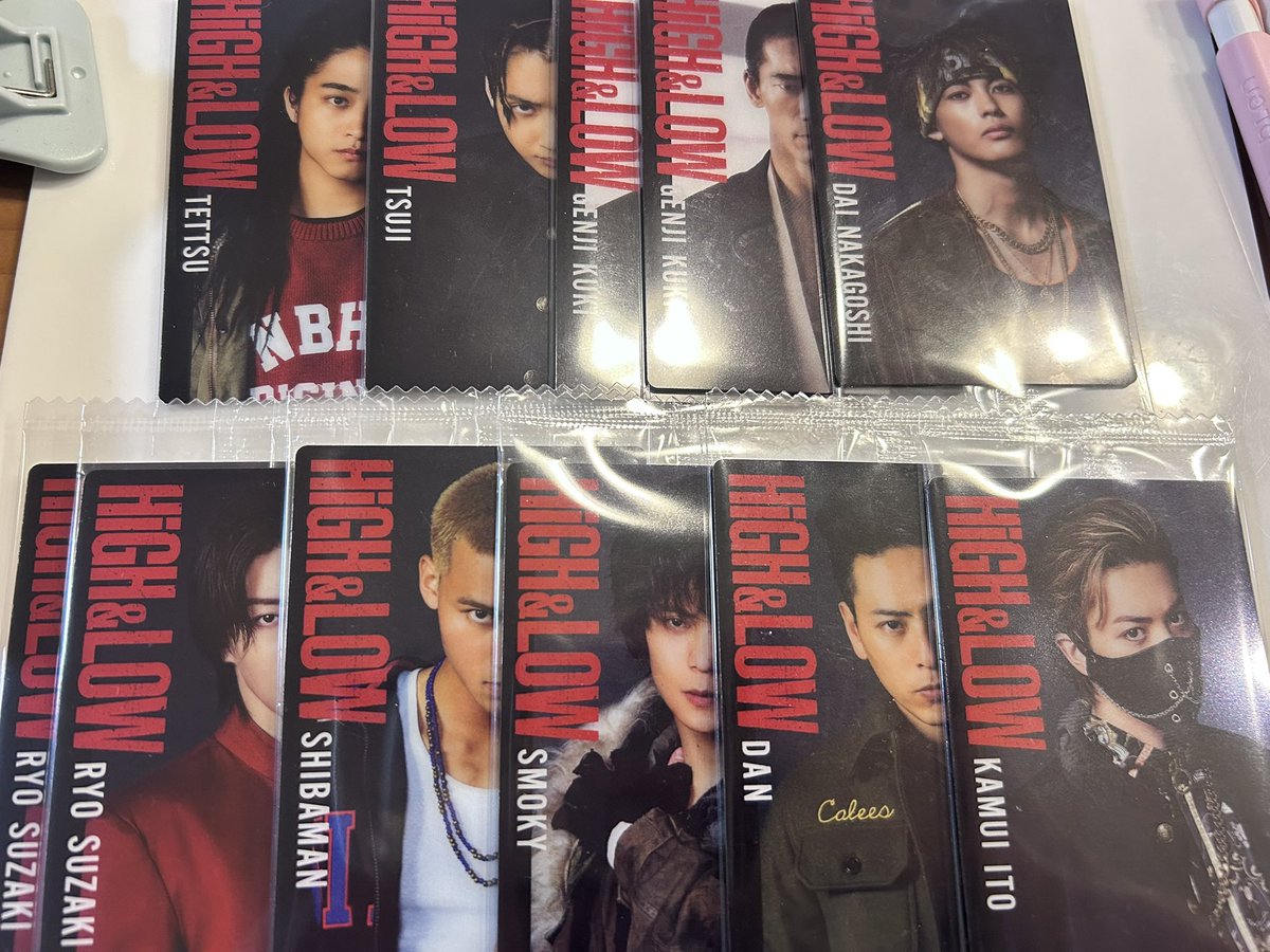 chater0613's tweet photo. 最
新
◇HiGH&amp;LOW  ハイアンドロー  
ハイロー　ウエハース　交換

譲⌇下記のもの🔽

"激求⌇尾々地正也"

(緩求⌇尾々地真也-タケシ)

郵送交換希望です(´•⩊•̥`)💭
FF外からもお声かけください🙇🏻‍♀️

複数:複数提示してくださる方優先です❕💧 https://t.co/aOw9V7bhXH