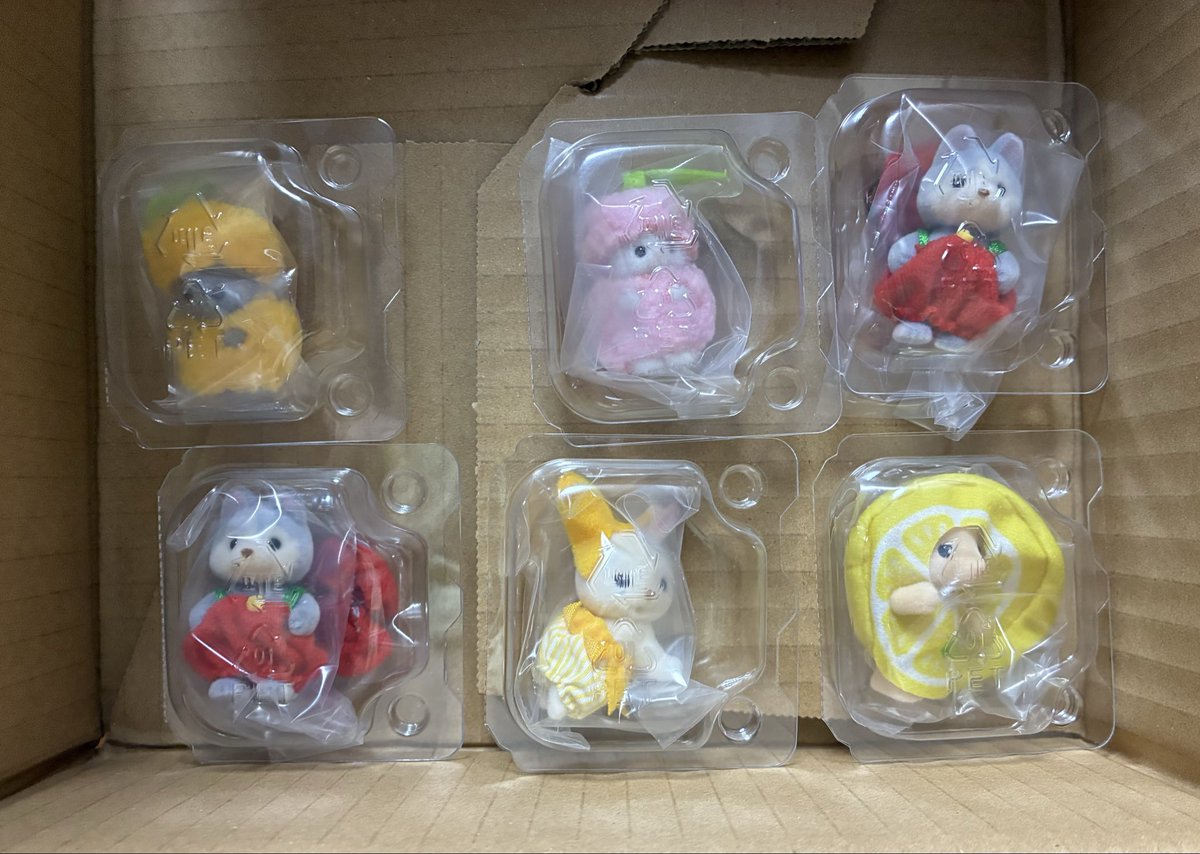 jkb_008's tweet photo. ピンクのさくらんぼきたーーー！長かったけどようやくコンプ
他の子はまたいつか交換に出します https://t.co/38YmvLIRnk