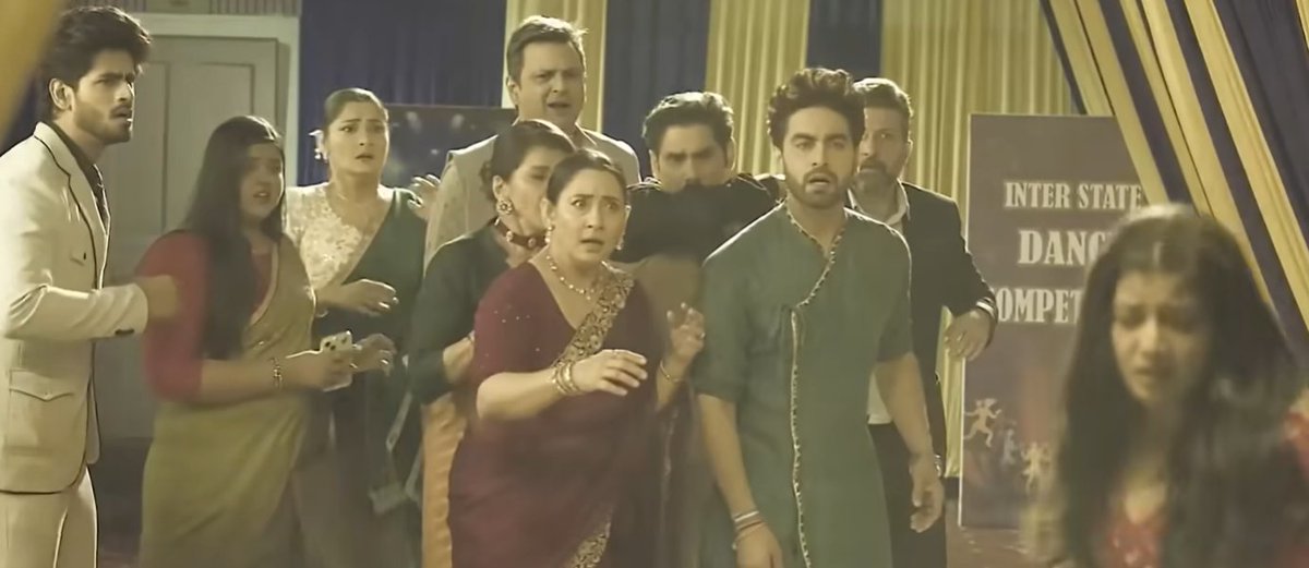mravinna's tweet photo. 8 years ago, when Abhira ran to save Vani and asked Armaan to save Maira, there were literally 9 people there to save Maira; One of them being Maira's own father; Another one of them being Maira's grandfather and ex-Cop. 
56% of that group were men. 
33% of them were young people. 
100% of them would have given Vani to Psycho Zeher had she said "Give her to me, I'll take her out!" and would have proceeded to 'take her out' without them even knowing. And that's why Abhira felt SHE had to be the one to save Vani. 
Avidya dayan STILL believes everything is Abhira's fault because SHE didn't run to Maira even though there were literally 9 people there who could have saved Maira and nobody who cared enough to save Vani. 
But they all AND a huge part of this audience begrudged Abhira because ABHIRA didn't run to Maira. MANY people questioned Abhira's maternal instincts while ignoring the conditions that compelled her to run to Vani while asking Armaan to run to Maira and ignoring the fact that she asked her child's father to save her child, not some random dude. And you wonder why we call some people the 'Avidya Audience'!!!

#yrkkh #AbhiraSharma #ArmaanPoddar #AbhiMaan