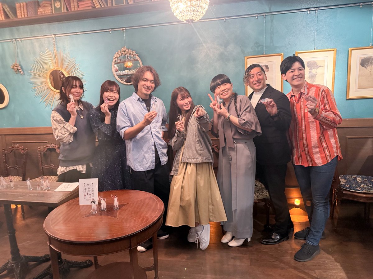 gn__O804_jyo's tweet photo. お渡し会開催ありがとうございました！いっぱい皆さんとお話できてすっごく楽しかったです！☺️✨
念願のアクスタ発売本当に嬉しいです！！！沢山色々な場所に連れていきます🥰
お写真まで撮らせていただき大感謝です🙏
素敵な時間をありがとうございました！ #おでかけBQMAP  #BQMAP https://t.co/HHh2IwQIF2