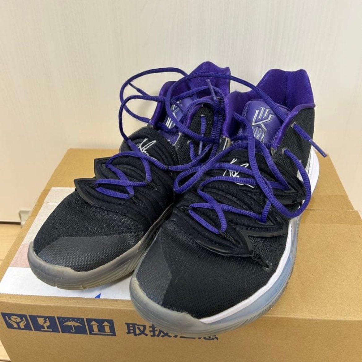 グローバルラスト✓ [メルカリ] NIKE Kyrie 5 カイリー5 グローバル