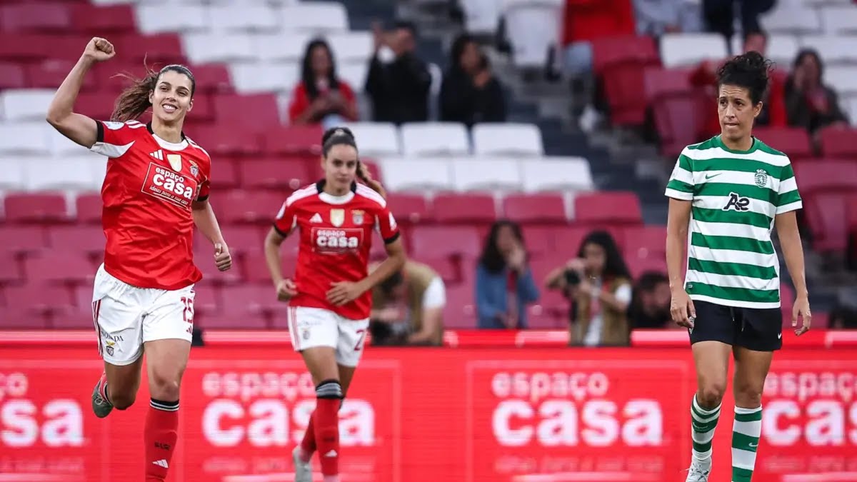 Benfica vence Sporting no jogo da consagração do "hexa" feminino benficagloriosos.blogspot.com/2026/05/benfic…