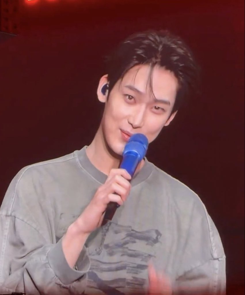 kai ⋆✮ tweet media