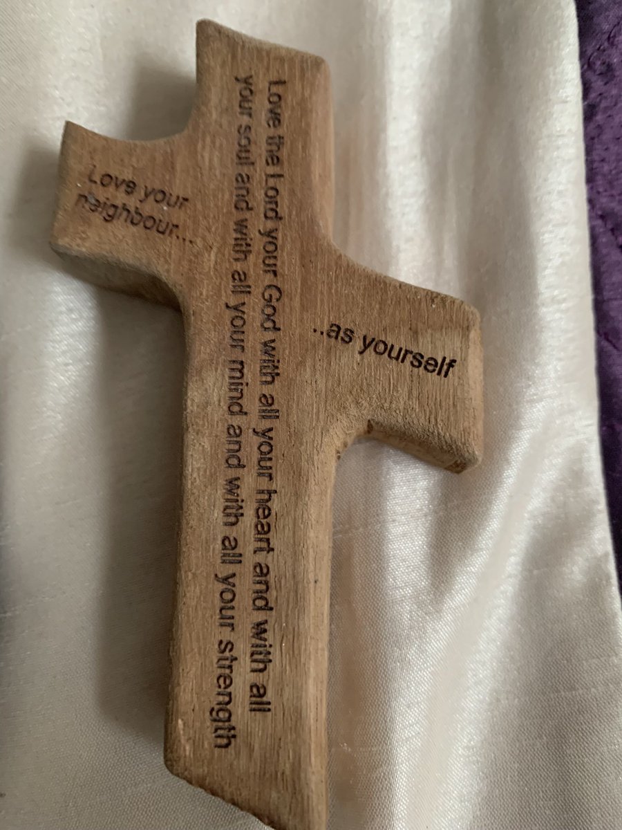 CatherineP42708's tweet photo. @kuw_uae I have been praying for UAE 🇦🇪 leadership since 02.22 @HamdanMohammed  will remember Father David gifting  me this. Made the pews of a church in Chelmsford, Essex. May God/Allah protect all the Leaders in our free world from harm. We are better together @KingsTrust https://t.co/FDoxTjkuzm