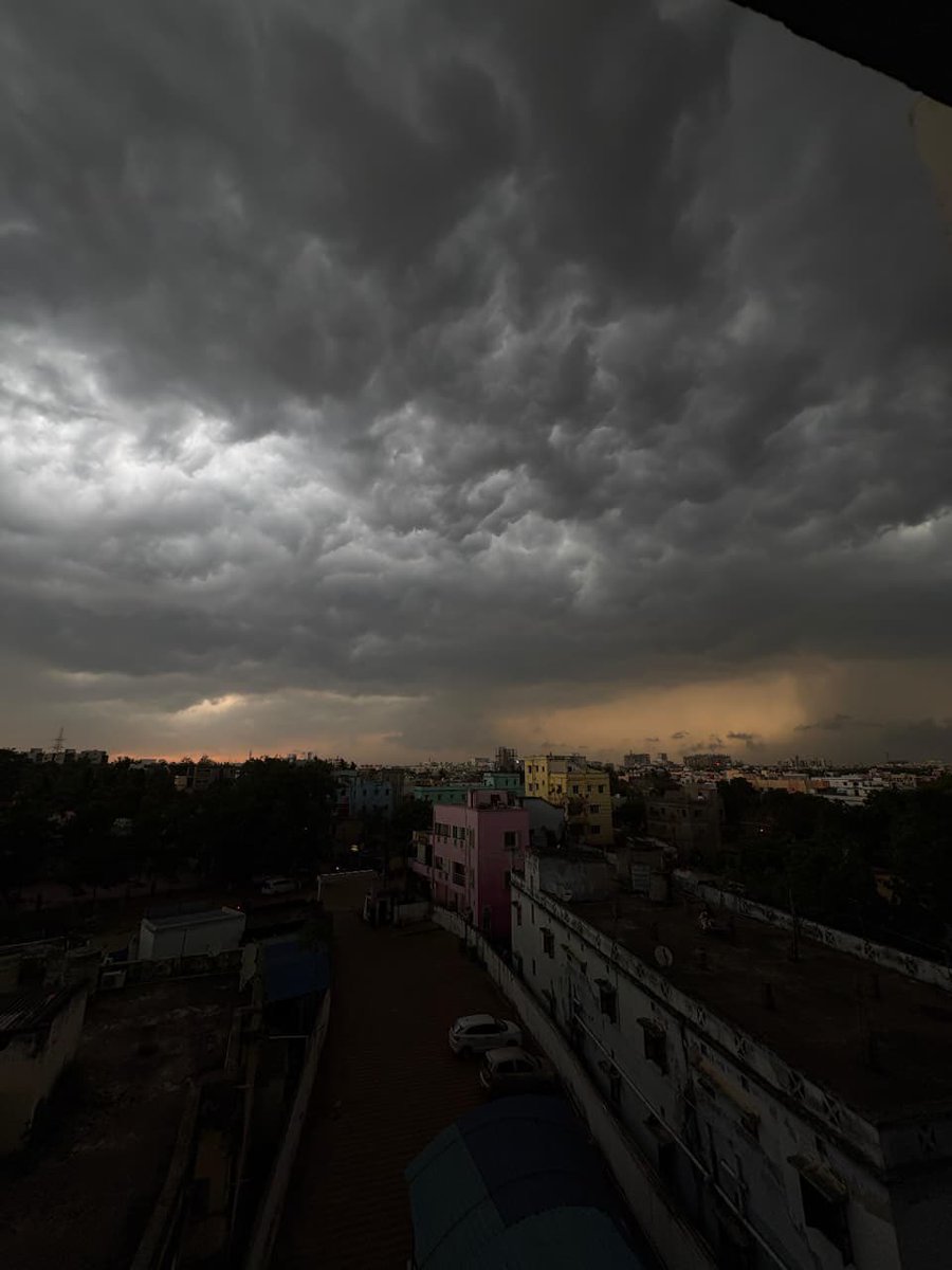 Bhubaneswar during Kalabaisakhi 😍