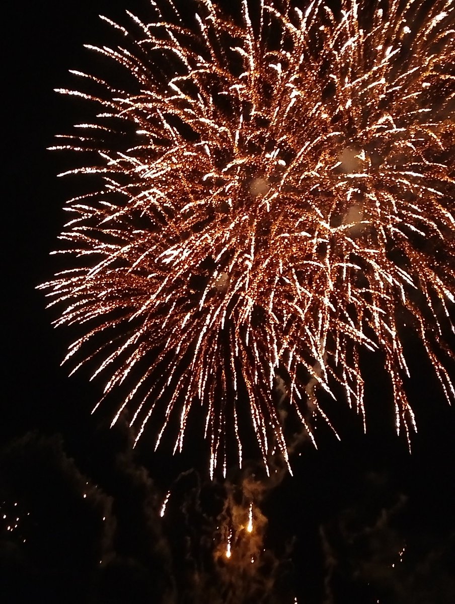 第２回パイプフェスティバルで見た花火
最後の花火は最高に綺麗だった