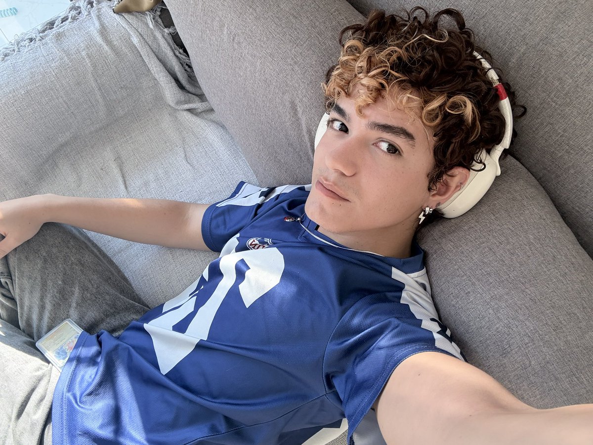 🌩🧠 𝓗𝕪𝑒⚡️🧟 tweet media