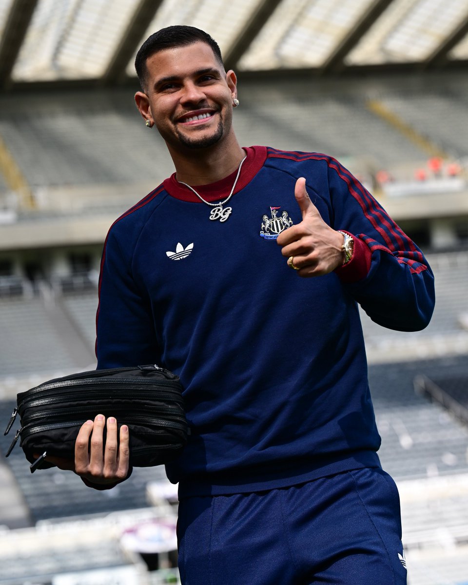 Newcastle United tweet media