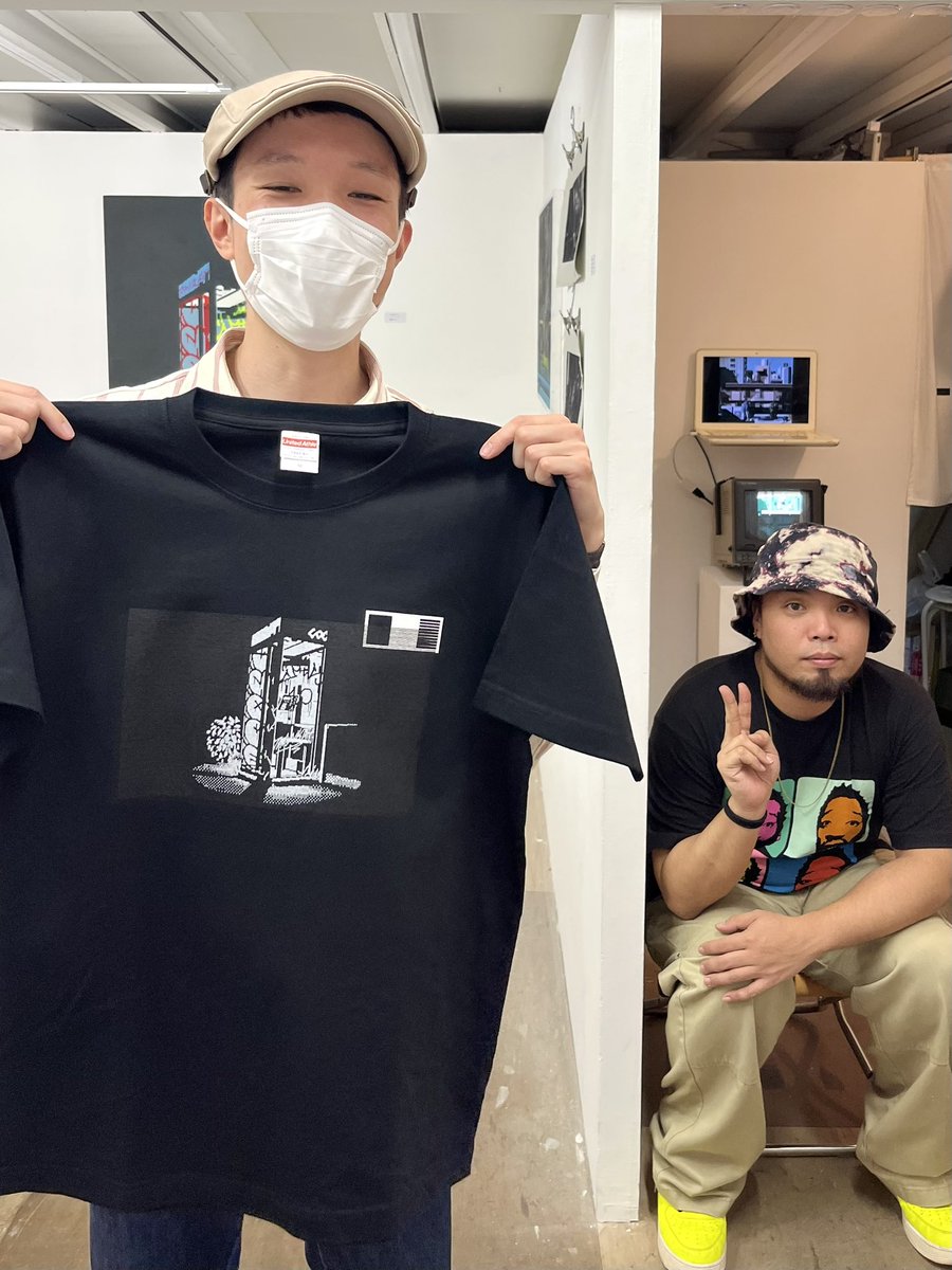 k_art_center's tweet photo. 今日のブリント

モトクロス斉藤 個展「ウルトラドープ」期間限定シルクスクリーンプリント開催中！熱に強い布ものお持ちください。その場でプリントします💫 https://t.co/x8VPcvd1TP