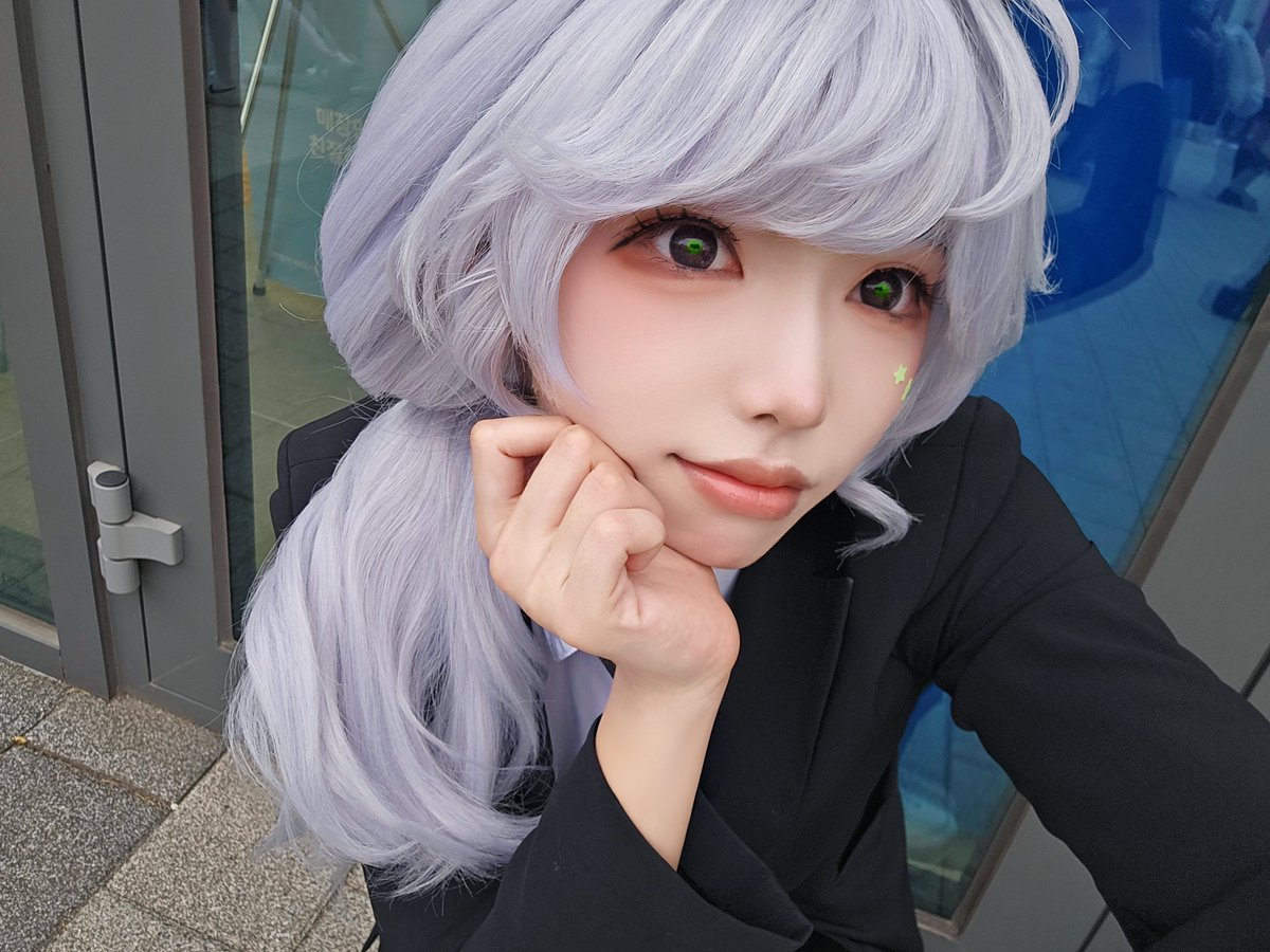 윤새벽 tweet media