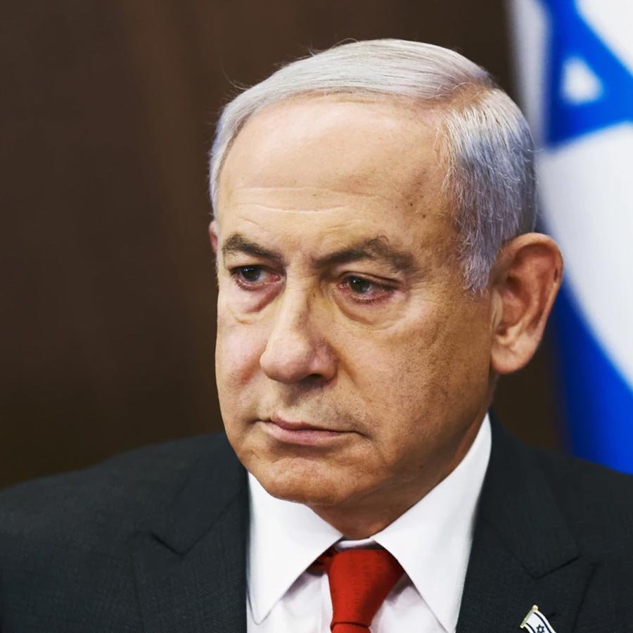 Proshanto4220's tweet image. 🚨 BREAKING:
Reports circulating online claim that Benjamin Netanyahu is facing a serious health issue.
However, there is no official confirmation yet from government or medical sources.
More details are awaited.

#BreakingNews #Netanyahu #Israel #WorldNews #MiddleEast