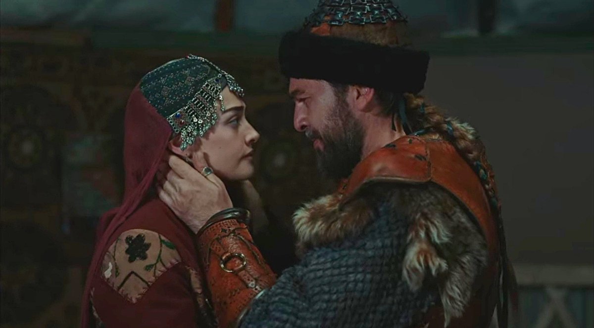 eskidirilis's tweet photo. Yine geldi 2 Mayıs... Bu kez ilahi adalet tecelli etti ve b*zdağ Dirilişin ekmeğiyle devam ettirdiği berbat kuruluş serisinde final kararı almak zorunda kaldı. 2 Mayısın yıl dönümüne yakın bir tarihte bu haberi görmek çok manidar oldu 🤌🏻
#erhal • #dirilişertuğrul • #esrabilgiç https://t.co/rPgXAsqZKz