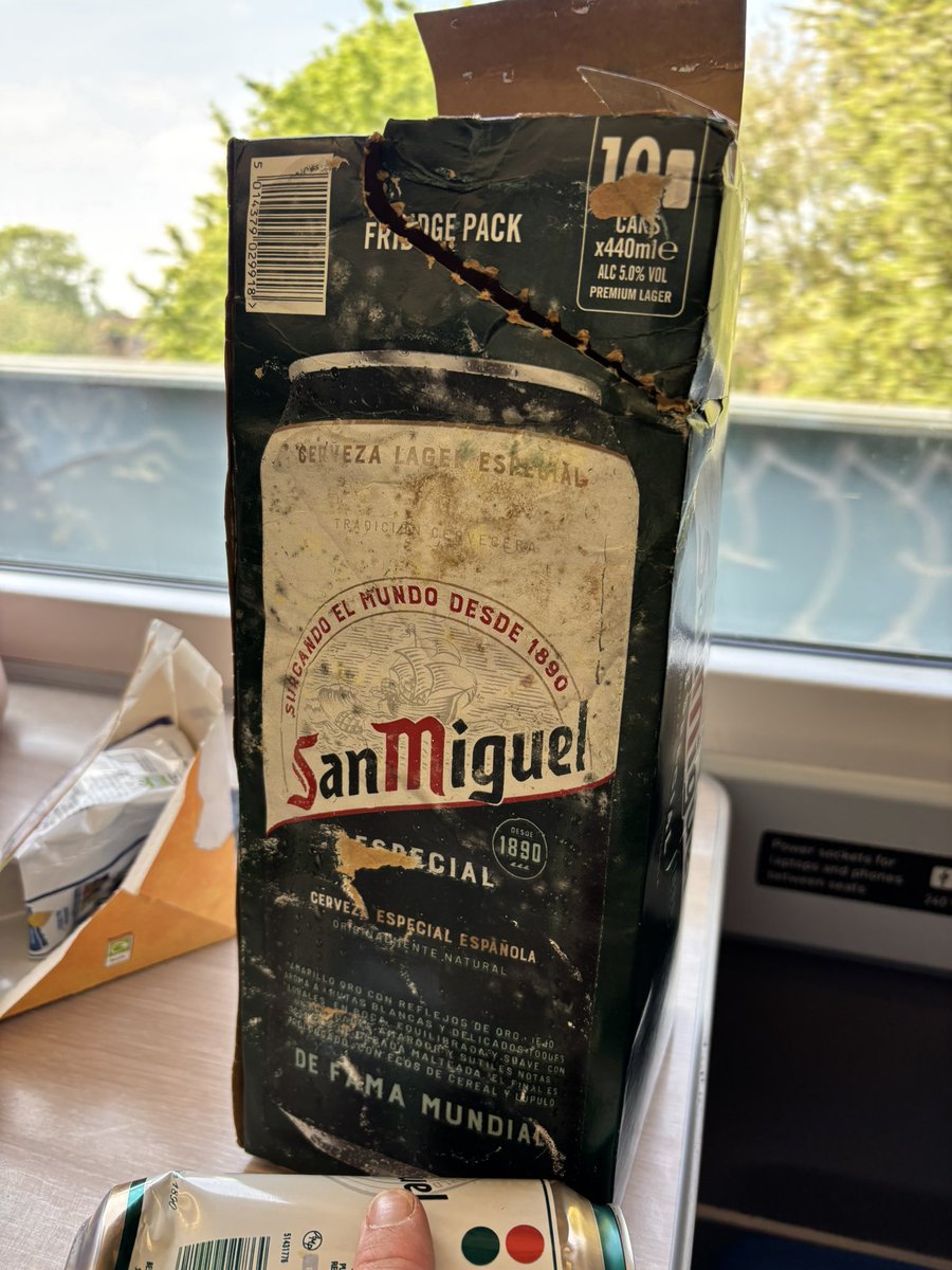 Adgeyboy's tweet photo. @LidlGB sadly after opening the damp damaged case of 10 San Miguel’s from your Barton store, I have found one rogue, pierced can #fuming #onecandown https://t.co/HDAyEJcJyN