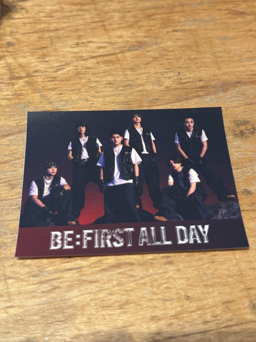 yu091121's tweet photo. @bestyaya0229 検索から失礼します。
当方全員のものを所持しているのですがシュントとの交換は可能でしょうか？
郵送でのお取引希望です。 https://t.co/2jKVjG8QHK