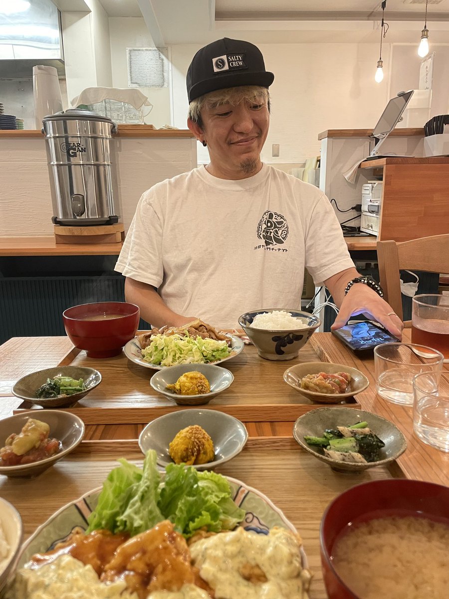え⌇び⌇ tweet media