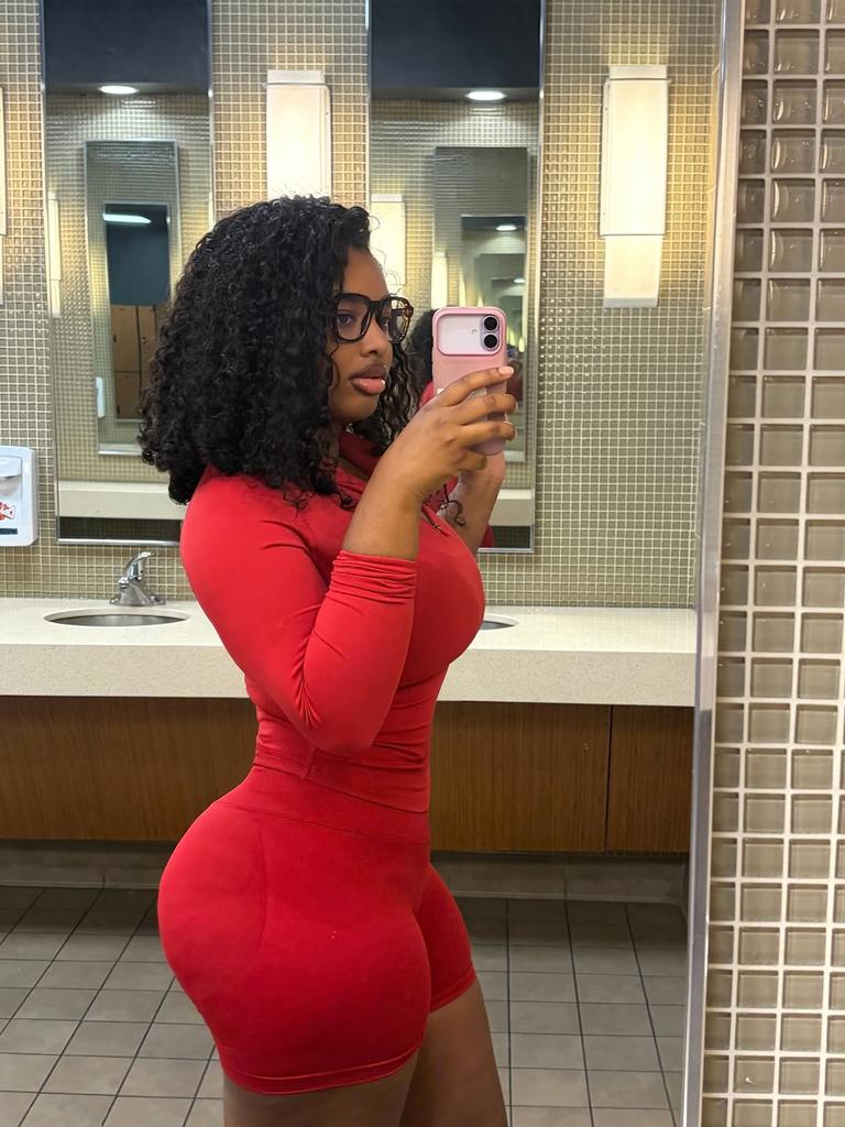 Vanessa tweet media