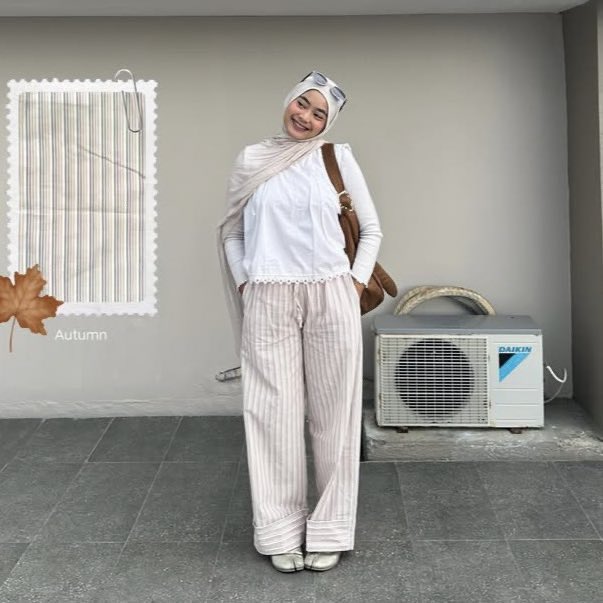 reeyychsia's tweet photo. KOK BARU TAU SIH ADA BRAND LOKAL SE-GEMES INI?! 😭🫵🏻

Hidden gem parah sih! desainnya super cute, ga pasaran untuk dipake nongkrong sampe ngafe cantik ✨ https://t.co/uhPMWhrMZg