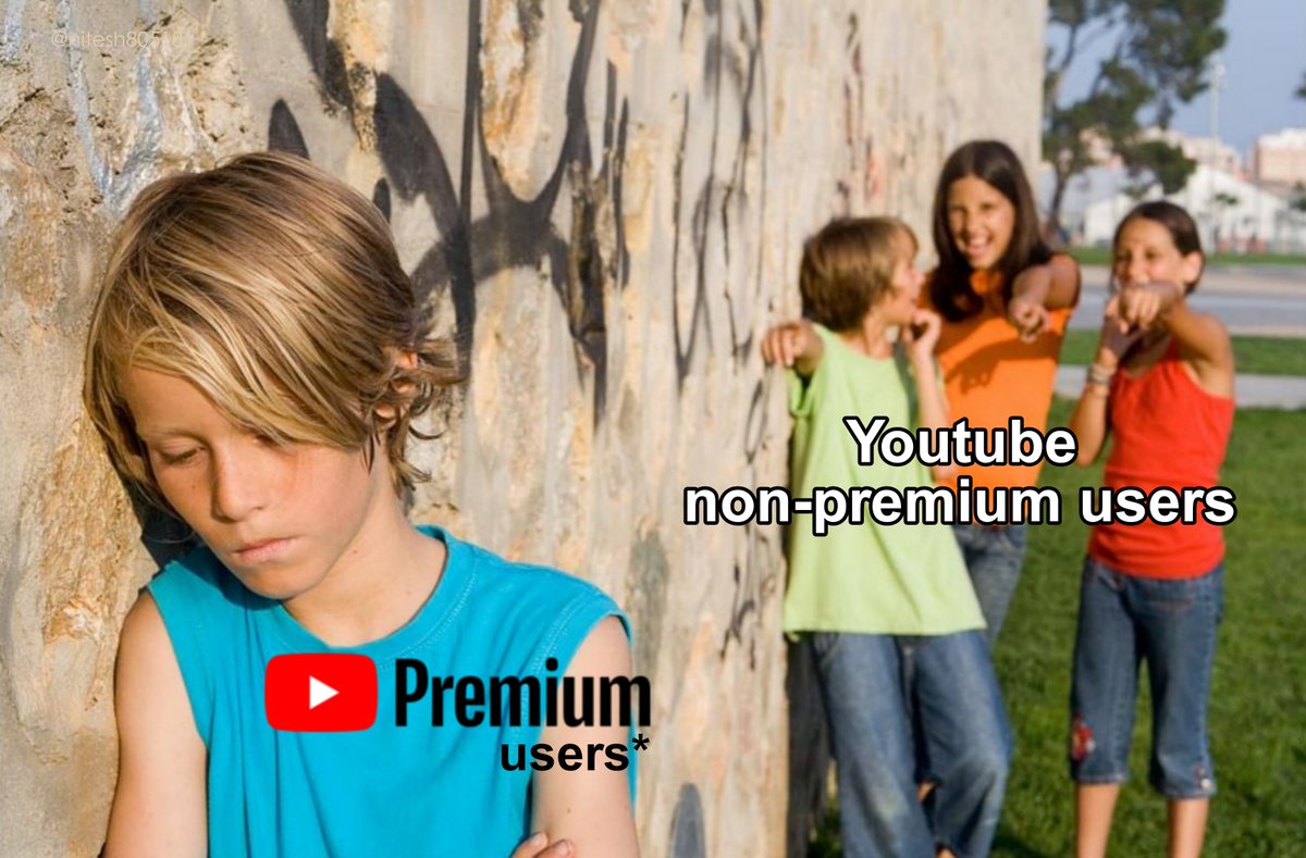 Nitesh805181's tweet photo. Youtube Premium users who paid for "Picture-In-Picture" feature 💀 https://t.co/gld4rTbfou