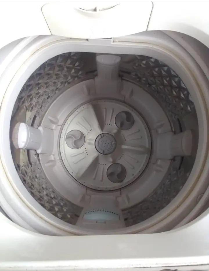 BrightStunt's tweet photo. 8KG Hisense Top loader washing machine  

Selling price: #250k
Location: Egbeda, Alimosho 
Condition: Neatly used

For Purchase/inquiry/delivery:
WhatsApp/call: +2348155685103
Delivery Is not for free
Note
PRICES ARE FIXED.....
No payment on delivery

#BrightStuntDeclutter https://t.co/QldeVAzDLF