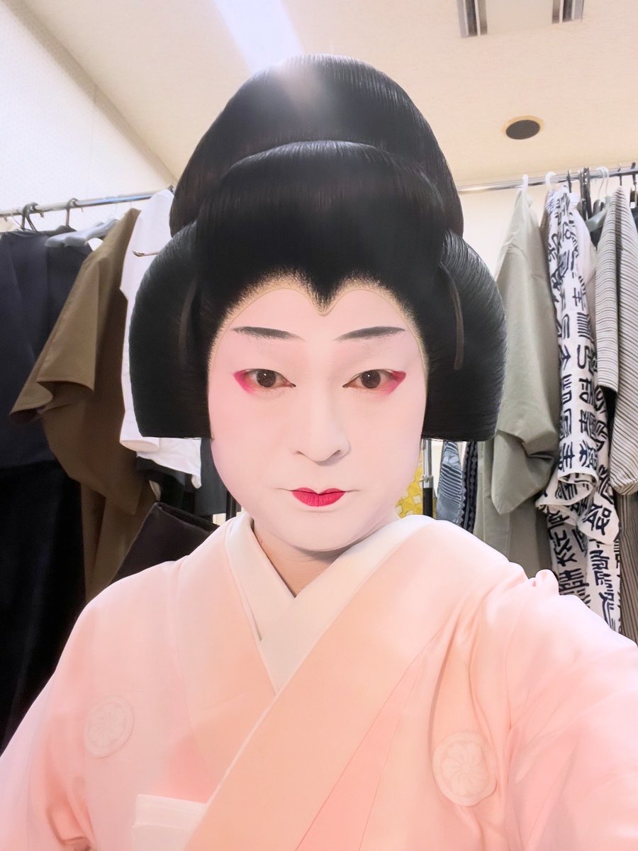 片岡千壽 (kataoka senju) tweet media