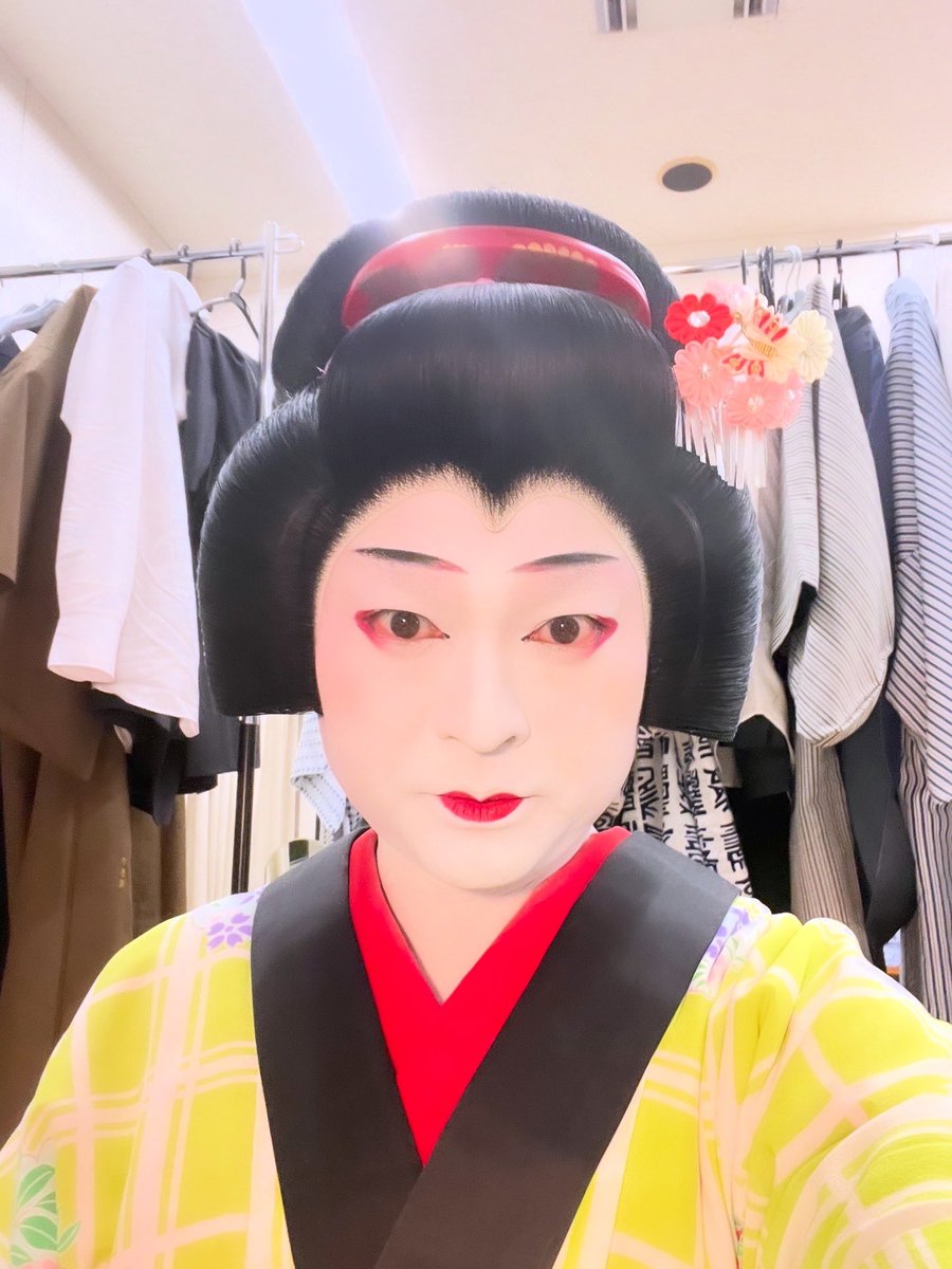 片岡千壽 (kataoka senju) tweet media
