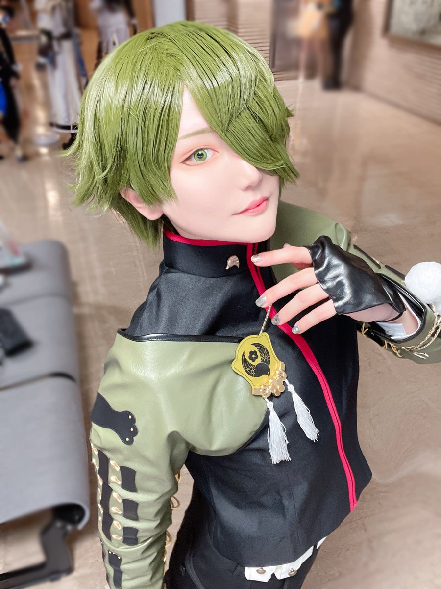 氷御 tweet media