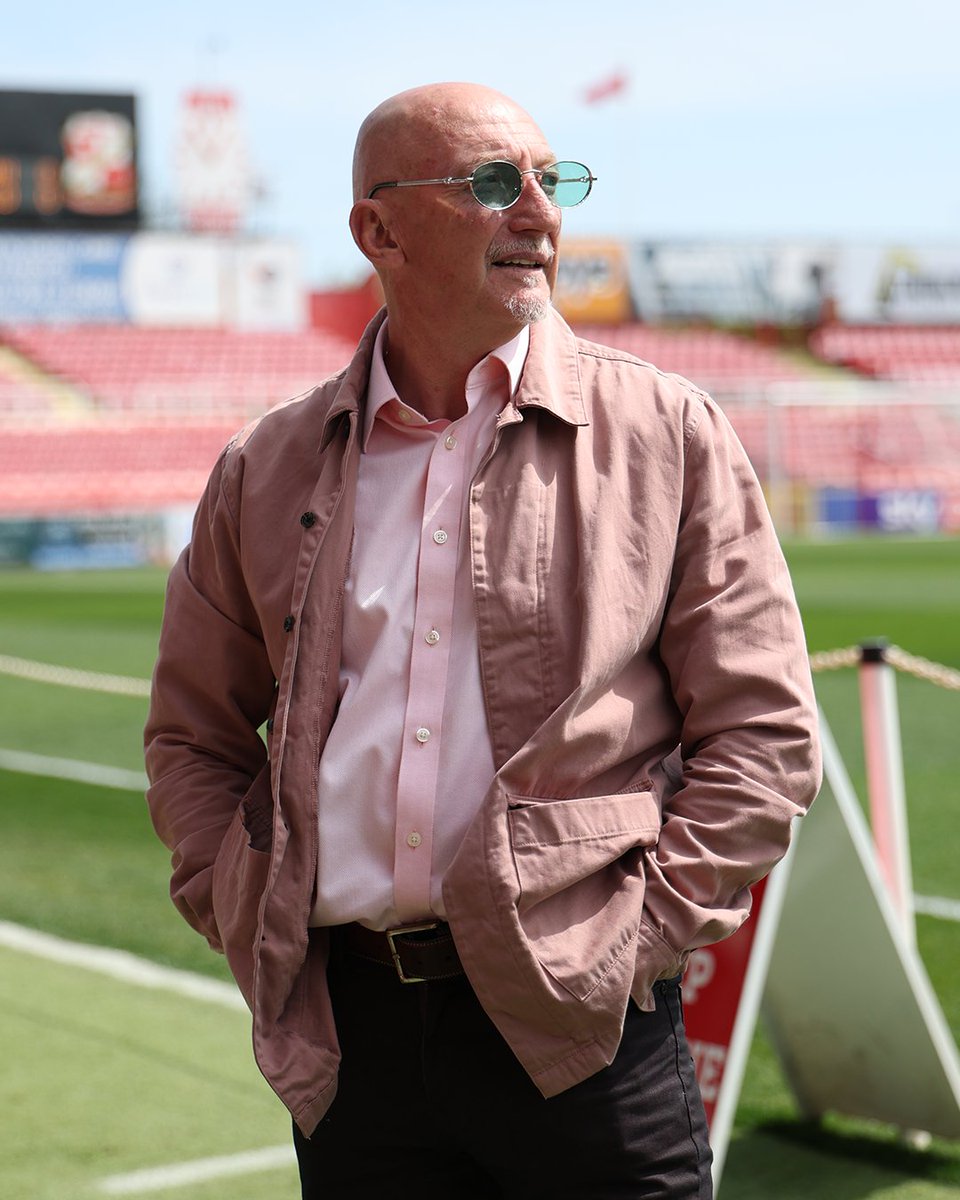 Swindon Town Football Club tweet media