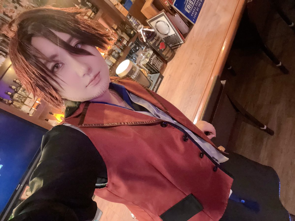 ⚠︎cosplay
遅報
🥃で撮影会参加してました！
バーで撮れるなんてそれだけでもありがたいのに、ご厚意で貴重な体験をさせていただき、本当に感謝…😭✨次は飲みに行きたいな☺️🧡