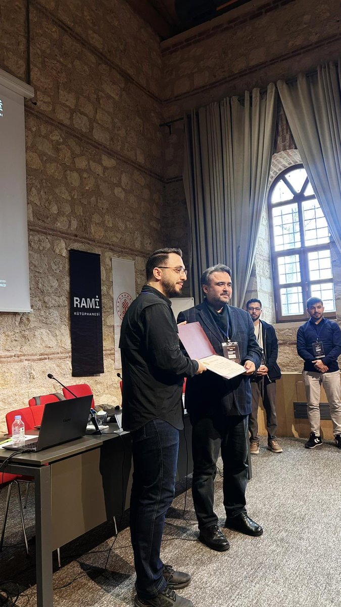 İstanbul Üniversitesi İlahiyat Fakültesi tarafından düzenlenen Manevi ...