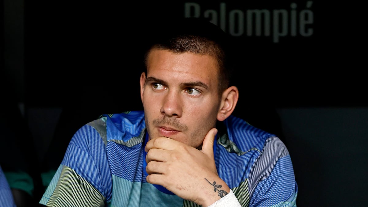 ️️ ️️KARIM tweet media