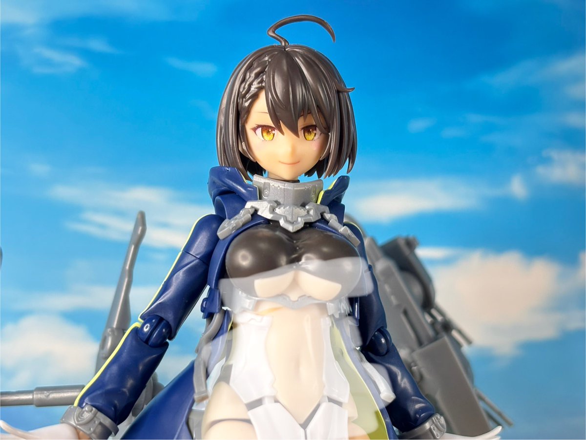 t_d_sub1's tweet photo. #夜のフィギュア撮影会
テーマ「フリー」
またしても、某カードゲームアニメのキャラのモノマネをさせられるボルチモア

「ロボッピ、アタマヨクナリタイデス〜
…こ、こんなので良いのか、指揮官？」
#アズールレーン https://t.co/W0kg4q8PVo