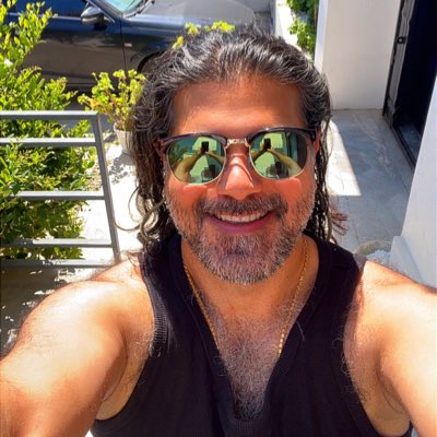 aribagheri's tweet image. #NewProfilePic