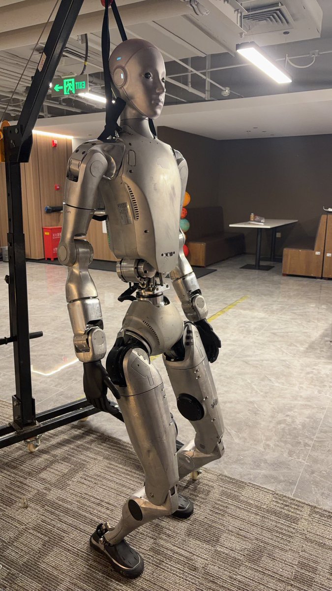 Siyuan Huang tweet media
