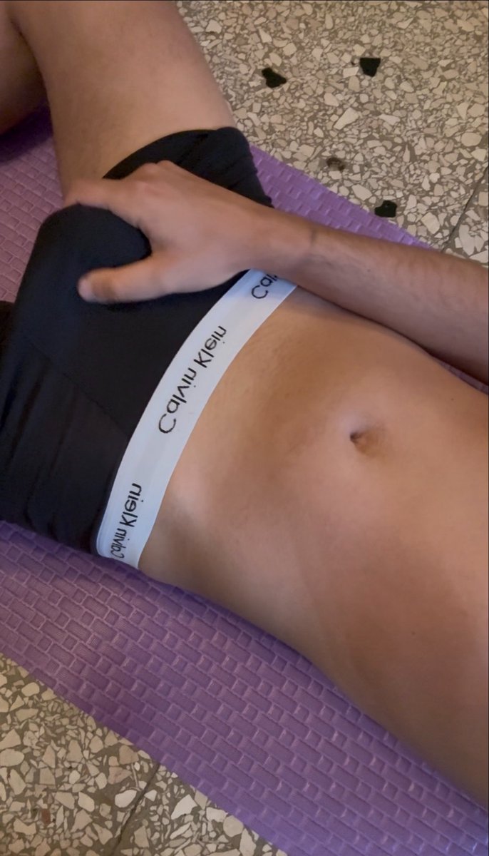 twink06___'s tweet photo. https://t.co/GBfn6cgTq2