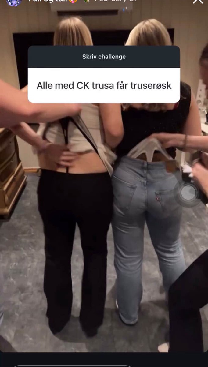 Wedgie tweet media