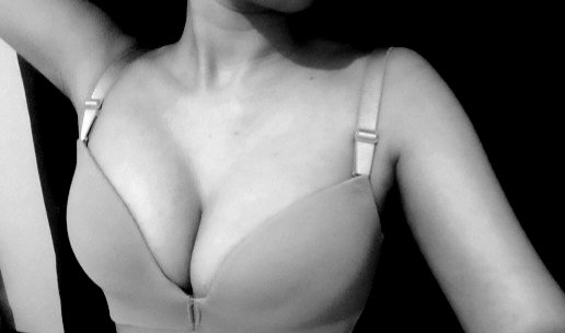 annlovescs's tweet image. "...new to #nsfwtwt ♡ ᵎᵎ 
she/her

𐙚 – twenty-two
𐙚 – asian brat
𐙚 – proud of my tits
𐙚 – any kink, no limit

looking for friends, a lot of friendsss
MDNI 🔞