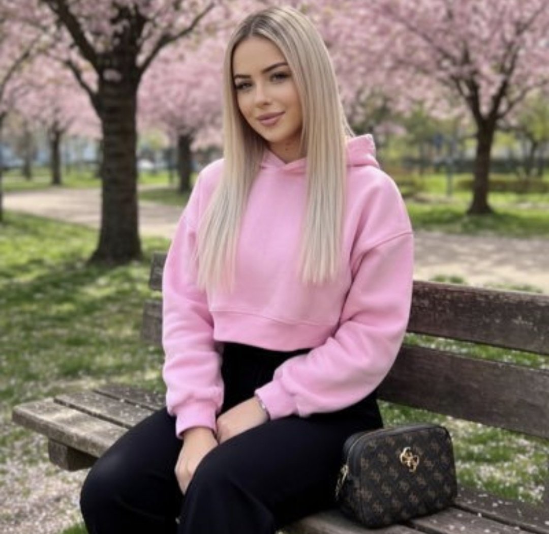 Ella  🇸🇪 tweet media