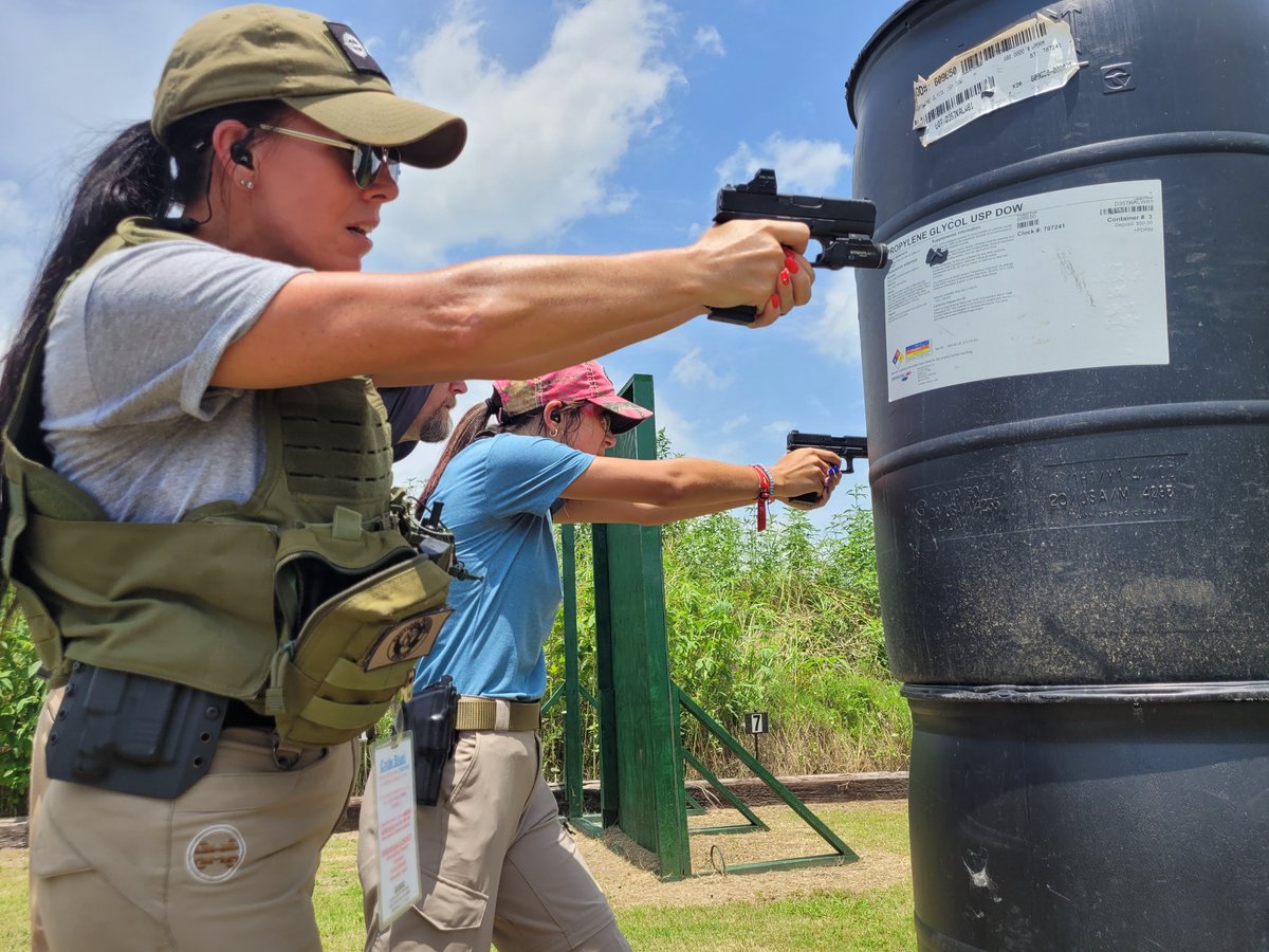 CDGFirearms's tweet photo. Win a course for two to our "Intro to Handgun Course for you and a friend, family member or co worker. 

Click the link to register today. 
https://t.co/tR2fvsycVf

Who Trains, Wins!!!
https://t.co/7s6i4My8rs https://t.co/p0EK6bKYis